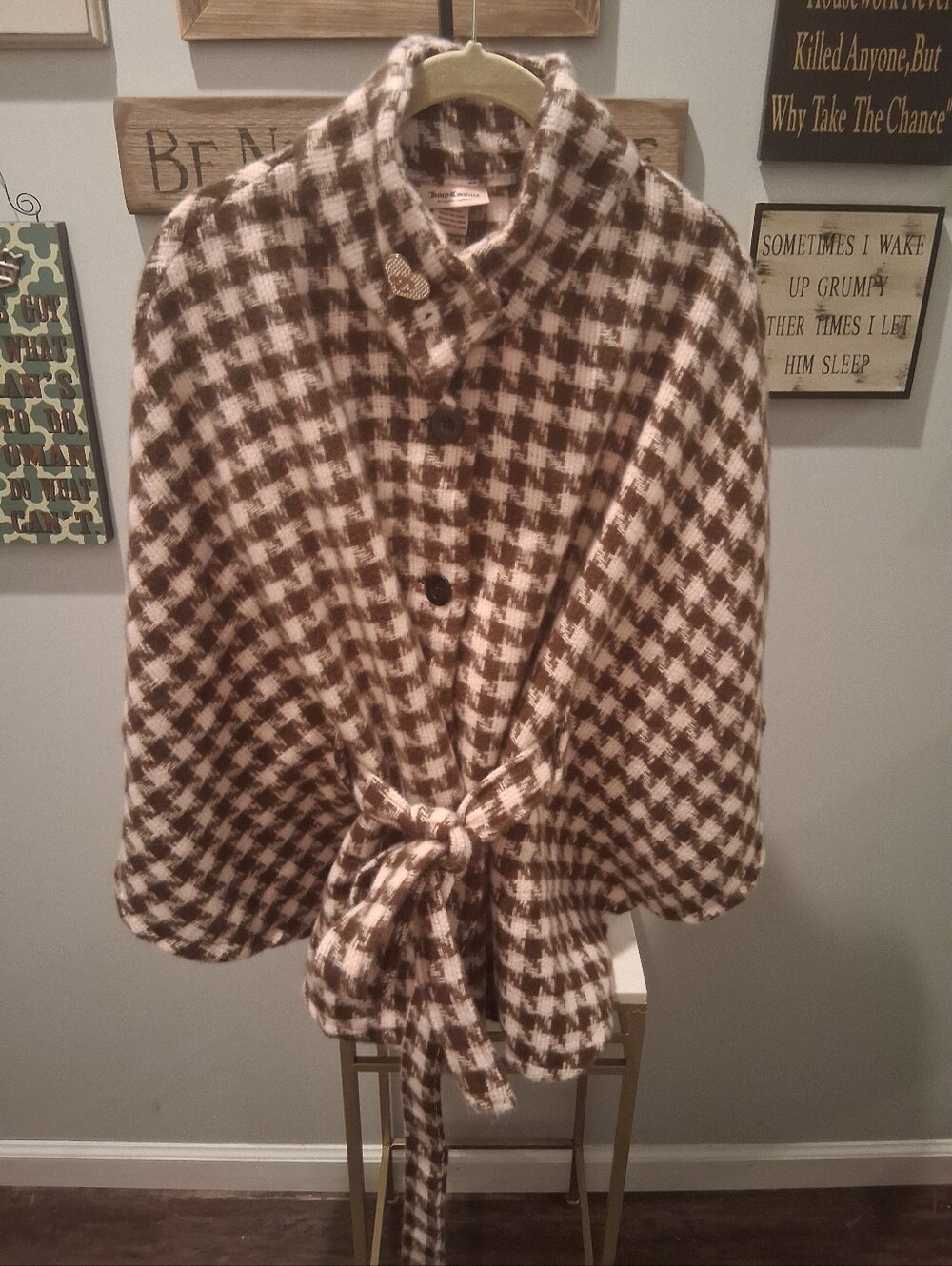 Juicy Couture Brown & Pink Checked Shawl. One Size